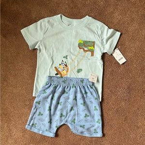 Top and bottom set - bluey